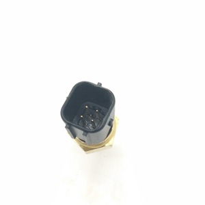 Capteur de température 1615423417 à connexion rapide pour réservoir d'eau de refroidissement du moteur SsangYong - Product Image 2
