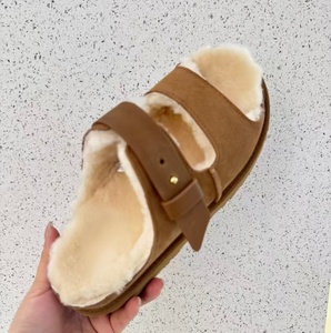 Sandalias de gamuza con forro polar y correa ajustable con hebilla, cálidas para el invierno, con punta abierta, estilo casual, para mujer. - Product Image 5