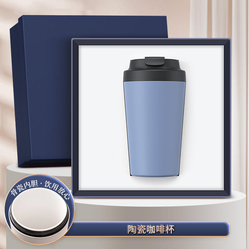 Taza de café de cerámica azul de una sola taza