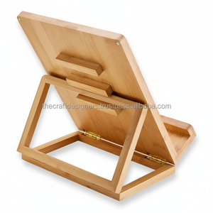 Support de livre de cuisine en bois à angle réglable pour une meilleure visibilité, permettant une lecture confortable pendant la préparation des repas - Product Image 1