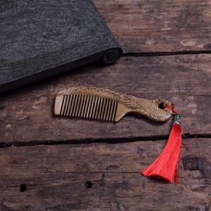 หวีไม้แกะสลักลายฟีนิกซ์แบบตะวันออก หวีไม้ฟีบีสีทองธรรมชาติสำหรับนวดหนังศีรษะสำหรับผู้หญิง - Product Image 3