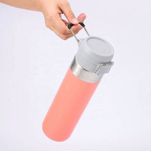 Bouteille d'eau de sport en acier inoxydable à double paroi avec couvercle à ouverture rapide et poignée pliable en acier - Product Image 2