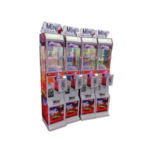 FLYING FLY-CM033 Mini Grúa Personalizada Operada con Monedas para Uso en Interiores, Enchufe Universal Inglés - Product Image 1
