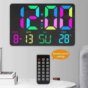 Grande <span class=keywords><strong>horloge</strong></span> <span class=keywords><strong>murale</strong></span> électrique à affichage LED RGB coloré avec veilleuse et chargement Type-C <span class=keywords><strong>pour</strong></span> chambre et salon - Product Image 1