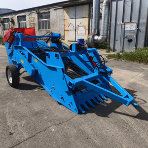 Ramasse-pierres multifonctionnel pour tracteur agricole, machine de déchiquetage de roches agricoles bleue - Product Image 1