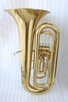 BB Tuba Brass Body dan Leadpipe 4 Aksi Piston Baja Tahan Karat Lapisan Pernis Bening Ukuran 4/4 Dengan Kotak