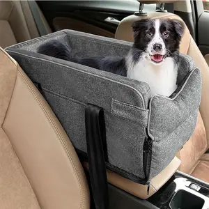 Cuccia per cani per auto personalizzata Oxford seggiolino di sicurezza per animali domestici Comfort Warm Pet Carry Box per Console per auto da viaggio all'aperto massaggiagengive cuccia per gatti