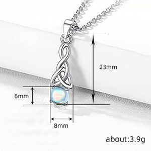 Elegante Set di Orecchini e Collana a Triangolo Intrecciato per Donne, Gioielli con Finta Pietra Lunare - Product Image 3