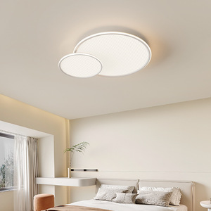 Ventilador de Techo de Aluminio Forjado para Sala de Estar, Luz Simple de Alto Brillo con Control Remoto, Alimentado por USB, Uso Doméstico - Product Image 2