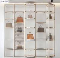 Vitrine de présentation de sacs à main Maxsen de luxe en acier inoxydable doré avec éclairage LED, étagère en verre, vitrine de sacs pour boutique, écologique et robuste