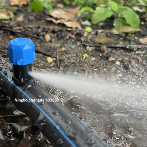 Arabie Saoudite Best Seller <span class=keywords><strong>Goutteur</strong></span> d'irrigation <span class=keywords><strong>réglable</strong></span> 0-260L/H Flux <span class=keywords><strong>Goutteur</strong></span> en plastique pour grand jardin/ferme - Product Image 3