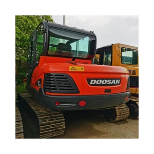 Doosan รถขุดดิน DH60-7 6ตันพร้อมปั๊มกระปุกเกียร์เครื่องยนต์ - Product Image 1