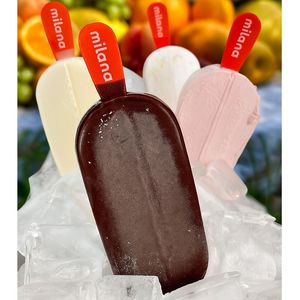 Barre de crème glacée à la fraise An Thai Minh avec saveur fraîche et gelato aromatisé au lait, fabriqué au Vietnam, sachet de 70g, prêt à consommer - Product Image 4