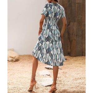 Robe de style occidental confortable pour femmes de haute qualité Tissu doux Robe imprimée écologique pour dames-Vente en gros - Product Image 2