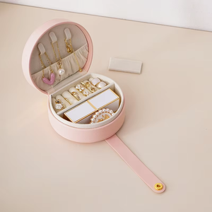 ใหม่กล่องเครื่องประดับกระเป๋าถือ PU เหมาะสำหรับการเดินทางส่วนครึ่งวงกลมเหมาะกับแหวนสร้อยคอต่างหูฯลฯขายส่งมี - Product Image 2