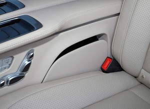 Nouveau siège de classe V d'origine avec écran tactile, charge sans fil, ventilation, chauffage et massage pour Mercedes-Sprinter - Product Image 4