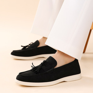 Mocasines informales para hombre, zapatos sin cordones con borlas, calzado cómodo de caña baja para uso diario - Product Image 3