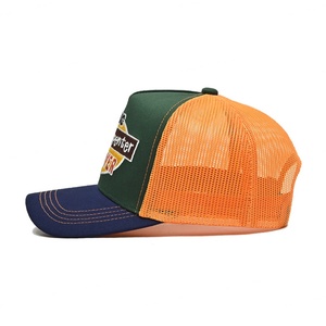 Gorra de Camionero de Algodón con Diseño de Tres Colores y Bordado de Cohete Personalizado, Gorra de Malla de Poliéster - Product Image 4