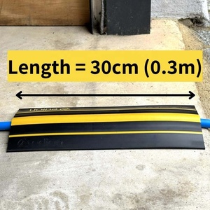 Coperchio del cavo di ricarica EV sotto la porta del garage flessibile e resistente per caricabatterie EV - Product Image 4