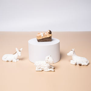 Statue en résine <span class=keywords><strong>de</strong></span> Jésus <span class=keywords><strong>de</strong></span> <span class=keywords><strong>la</strong></span> famille Witt, pour <span class=keywords><strong>la</strong></span> décoration religieuse <span class=keywords><strong>de</strong></span> l'Église <span class=keywords><strong>de</strong></span> <span class=keywords><strong>la</strong></span> <span class=keywords><strong>Sainte</strong></span> Famille - Product Image 6