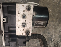 Utilisé pour le démontage de la pompe ABS Cayenne, modèle 7P0 614 517 K pour Cayenne et Volkswagen Touareg - Fonctionnement normal