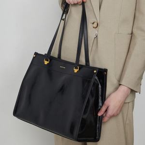 Sac à main en cuir pour femme, nouveau style, sacoche grande capacité pour les trajets quotidiens - Product Image 1