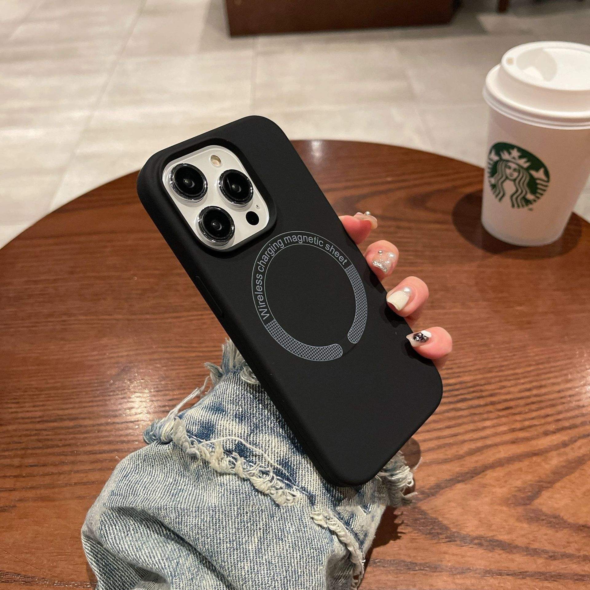 สีดำกราไฟต์