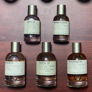 Flacon de <span class=keywords><strong>parfum</strong></span> personnalisé 30 ml, flacon de <span class=keywords><strong>parfum</strong></span> de luxe, flacon de <span class=keywords><strong>parfum</strong></span> vide, flacon vaporisateur de <span class=keywords><strong>parfum</strong></span>, flacon de <span class=keywords><strong>parfum</strong></span> de luxe - Product Image 4