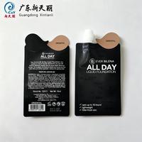 Pochette souple noire de 10 ml pour échantillon de fond de teint, impression personnalisée en usine, sachet cosmétique en plastique