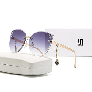 Lunettes de soleil pendantes sans monture de luxe pour femmes, protection UV400 en métal, type 3, style tendance - Product Image 3