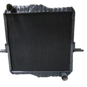 21400-03Z70 21400-03Z65 21400-04Z79 Truck Ud KK-CD48 Radiator Voor Nissan Ud KK-CD48