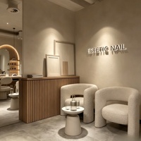 Station de manucure, mobilier de salon de beauté, aménagement complet sur mesure, design intérieur de salon de coiffure, décoration et rénovation de salon de barbier