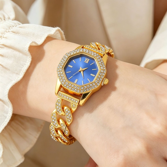 Cuban-Link Bracelet Watch Eco-Friendly Leisure Luxury Diamond-Encrusted Roman-Numeral Quartz Watches