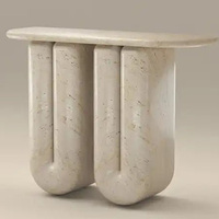 Table console Dream Home Wabi en travertin neutre avec support double intégré, plateau rectangulaire long et souple, table de décoration moderne pour entrée