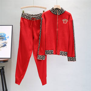 Stile europeo abito Casual <span class=keywords><strong>donna</strong></span> 2025 nuovo stile autunno tinta unita giacca lunga Slim Shorts due pezzi Set 0718 - Product Image 2