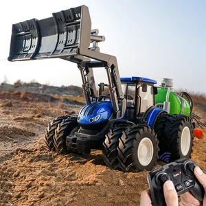 Mainan truk logam paduan 1:24 6WD, mainan traktor pertanian dengan lampu
