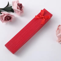 Boîte cadeau de luxe en papier avec logo personnalisé, boîte d'emballage rectangulaire pour bijoux avec couvercle et base pour présentation en magasin