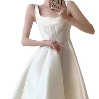 2025 été nouveau licou Hepburn Style robe en satin robe blanche française simple et polyvalente
