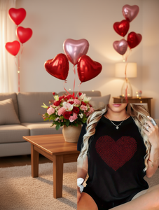 T-shirt girocollo da donna con stampa di cuori rossi a pois, vestibilità ampia casual, top in jersey a maniche corte, lavabile in lavatrice per tutte le stagioni - Product Image 2