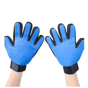 ถุงมือซิลิโคนสำหรับกรูมมิ่งสัตว์เลี้ยง พร้อมแปรงและหวี ทำจากโพลีเอสเตอร์ยางพลาสติกเนื้อนุ่ม สำหรับสุนัขและแมว ใช้สำหรับกำจัดขน อาบน้ำ และนวด - Product Image 2