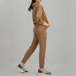 Conjunto Deportivo con Capucha para Mujer, Último Diseño en Ropa Deportiva y de Invierno, Trajes Deportivos para Mujer - Product Image 5