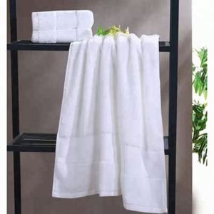 Serviette de toilette et de visage luxueuse en coton 100% pur blanc 500gsm 600gsm pour usage hôtelier - Product Image 2