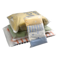 Sacs à vêtements en plastique transparent mat recyclable CPE avec fermeture éclair givrée pour T-shirts