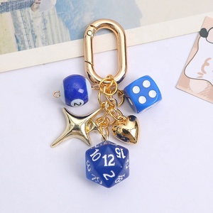 Lindo dados billar resina llavero amor corazón estrella oro llavero auricular caso colgante bolsa encantos coche llavero joyería regalos - Product Image 3