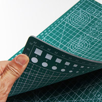 Tapis de découpe A3 vert foncé fait main 45x30cm, grand format, pour planificateur, artisanat, art, souris, dessin, écriture, et comme planche à découper pour étudiants
