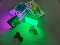Unité d'éclairage réflecteur de poche F06RGB - Dispositif d'éclairage pour photographie en direct - Lampe à lumière douce RGB - Lampe réflecteur pour téléphone portable