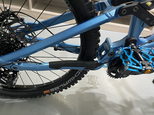 Bicicleta Eléctrica de Montaña Markhor Factory <span class=keywords><strong>E</strong></span>-<span class=keywords><strong>MTB</strong></span> 52V 1000W con Neumáticos de 27.5/<span class=keywords><strong>29</strong></span> Pulgadas, Motor Bafang Ultra M620 de Transmisión Media - Product Image 4