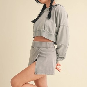 Bán Buôn Tùy Chỉnh Mới Thời Trang Phụ Nữ Giản Dị Áo Thun Áo Ngắn Váy Hai Mảnh Thiết Lập Nhà Sản Xuất - Product Image 6