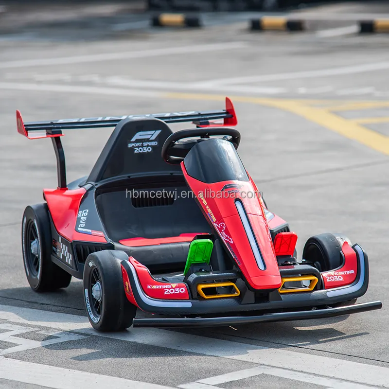 Nuovo di alta qualità a basso costo a pedale alimentato Go-Kart Racing Kart elettrico auto da corsa per adulti e bambini