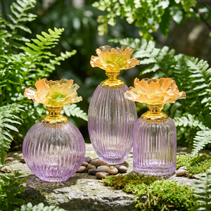 CRYSTAL COAST Lujosa Botella de Perfume de Cristal Recargable con Tapa Floral, Envase de Vidrio Grabado, Exhibición de Fragancias, Decoración de Regalo (Sin Varillas) - Product Image 4